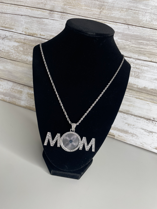 MOM Photo Necklace